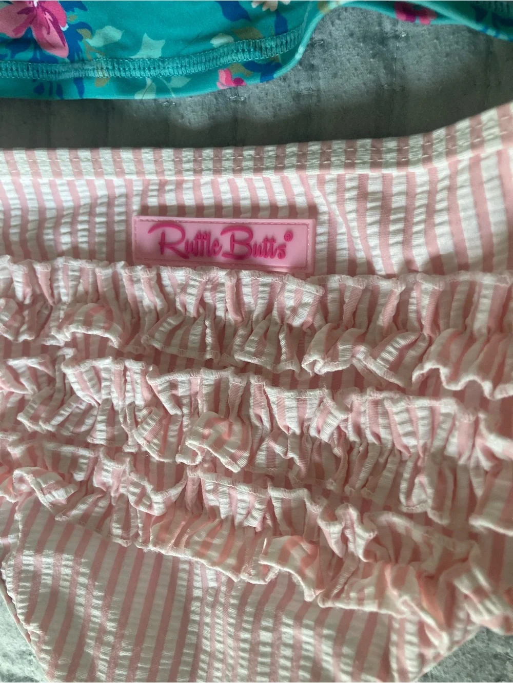 Ruffle Butts Two-Piece Long Sleeved Swimsuit, size 5t
